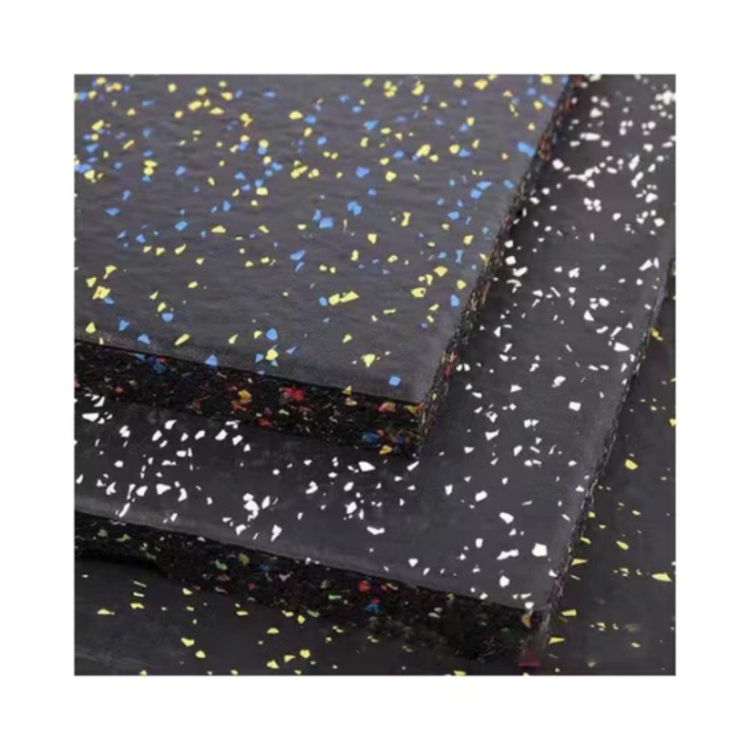 INTERLOCKING RUBBER MATS
